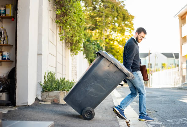 Best Local Junk Hauling  in Warren, OH